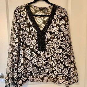 Nicole Miller Floral V Neck Embellished with beads Size 12 Women’s Blouse